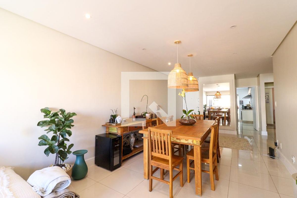Apartamento à Venda - Cambuí, 3 Quartos,  136 m2 em , Campinas - sp | SoloBR