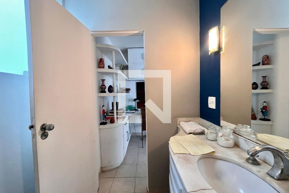 Cobertura, 3 quartos, 248 m² - Foto 40
