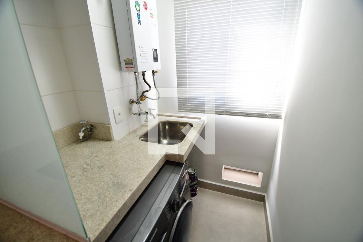 Apartamento à Venda - Centro, 1 Quarto,  47 m2 em , Campinas - sp | SoloBR