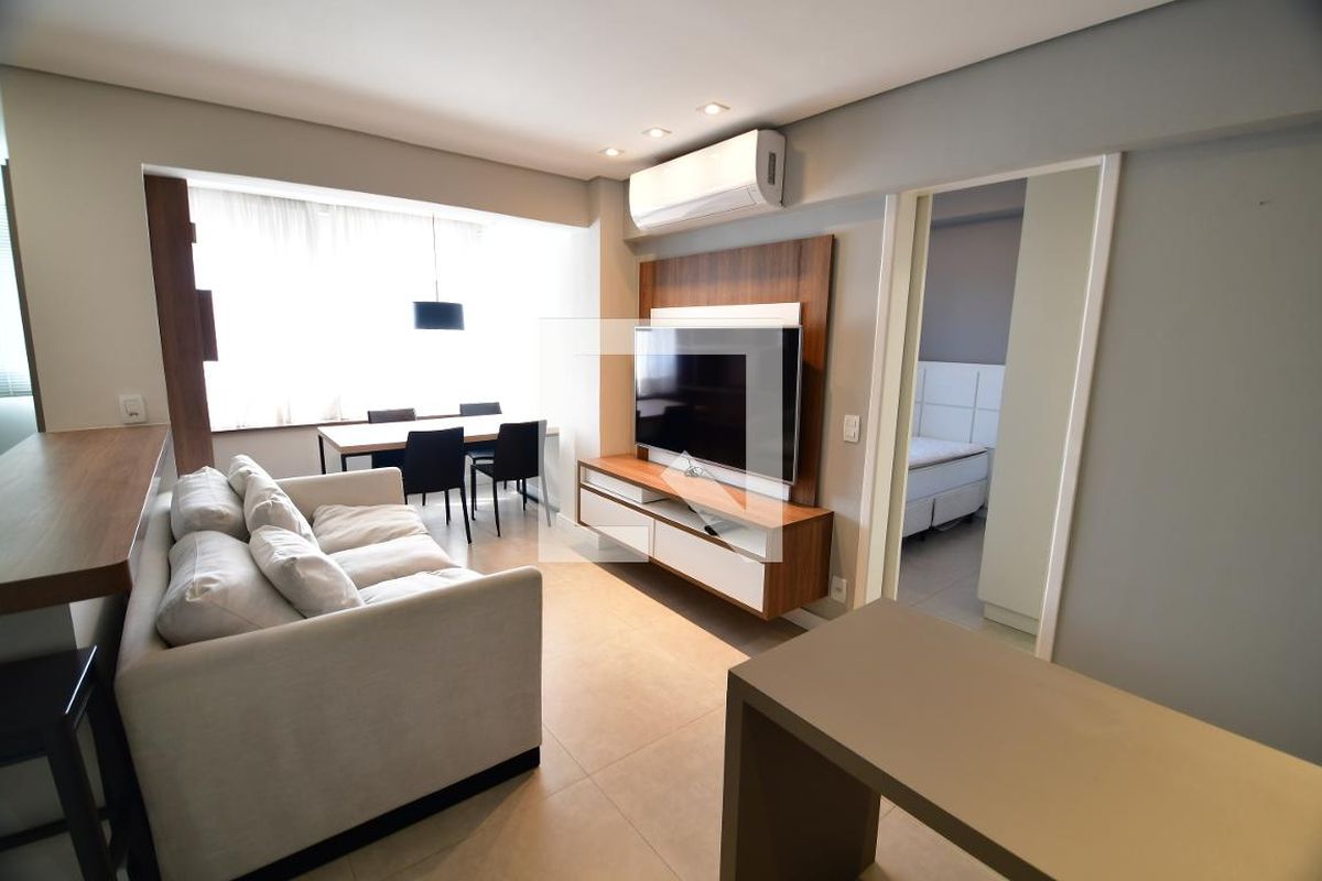 Apartamento à Venda - Centro, 1 Quarto,  47 m2 em , Campinas - sp | SoloBR