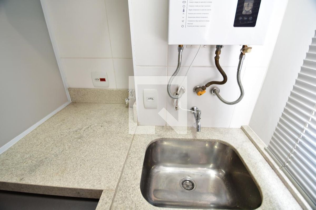 Apartamento à Venda - Centro, 1 Quarto,  47 m2 em , Campinas - sp | SoloBR