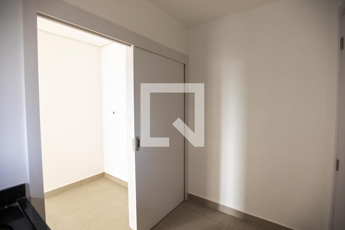 Apartamento à Venda - Nova Campinas, 3 Quartos,  116 m2 em , Campinas - sp | SoloBR