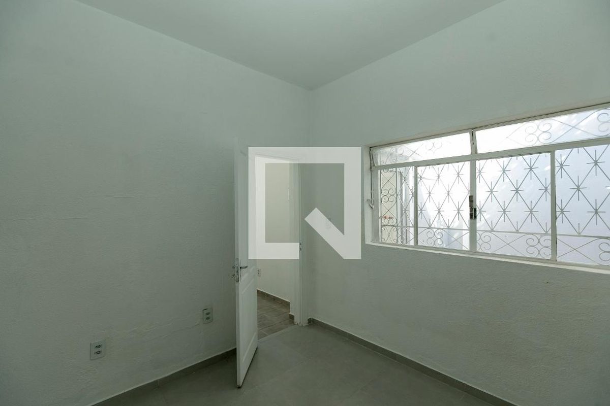 Casa à Venda - Guanabara, 3 Quartos,  198 m2 em , Campinas - sp | SoloBR