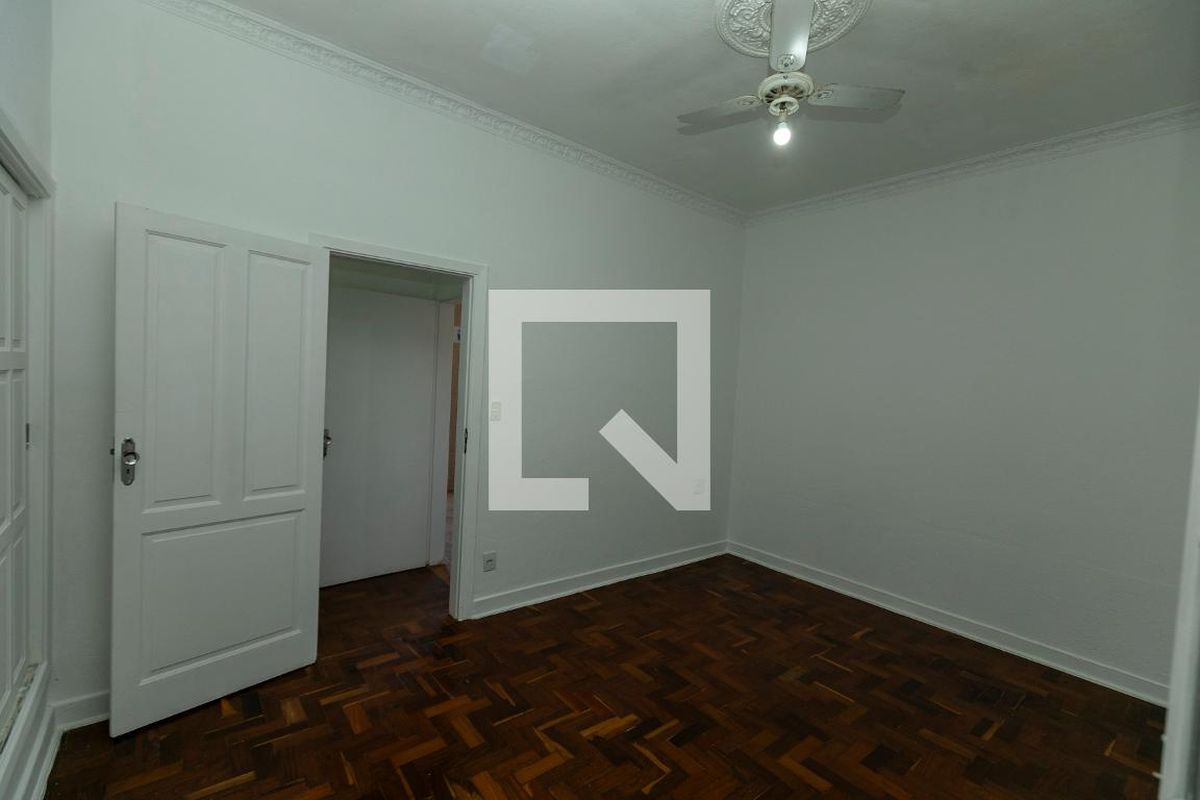 Casa à Venda - Guanabara, 3 Quartos,  198 m2 em , Campinas - sp | SoloBR
