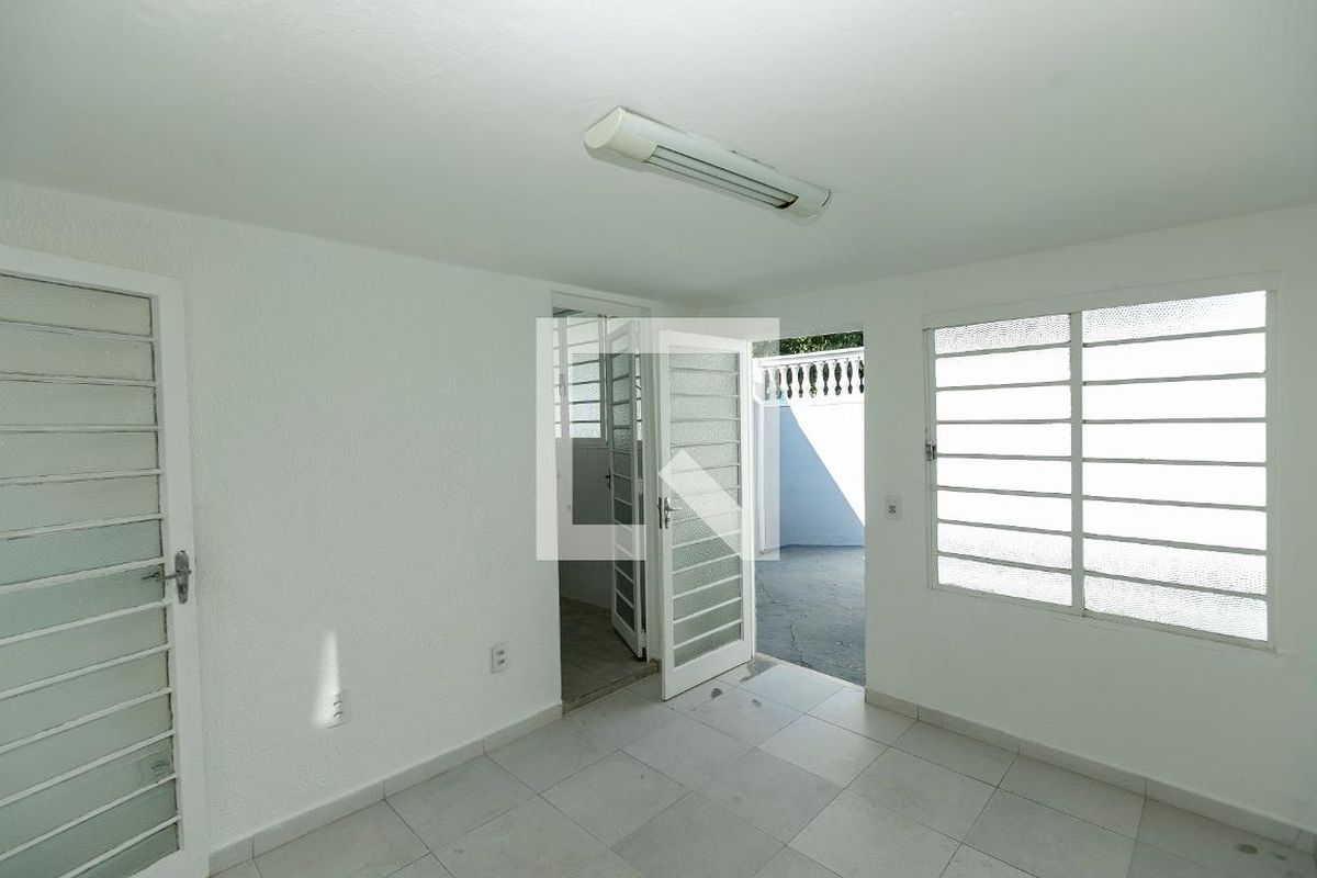 Casa à Venda - Guanabara, 3 Quartos,  198 m2 em , Campinas - sp | SoloBR