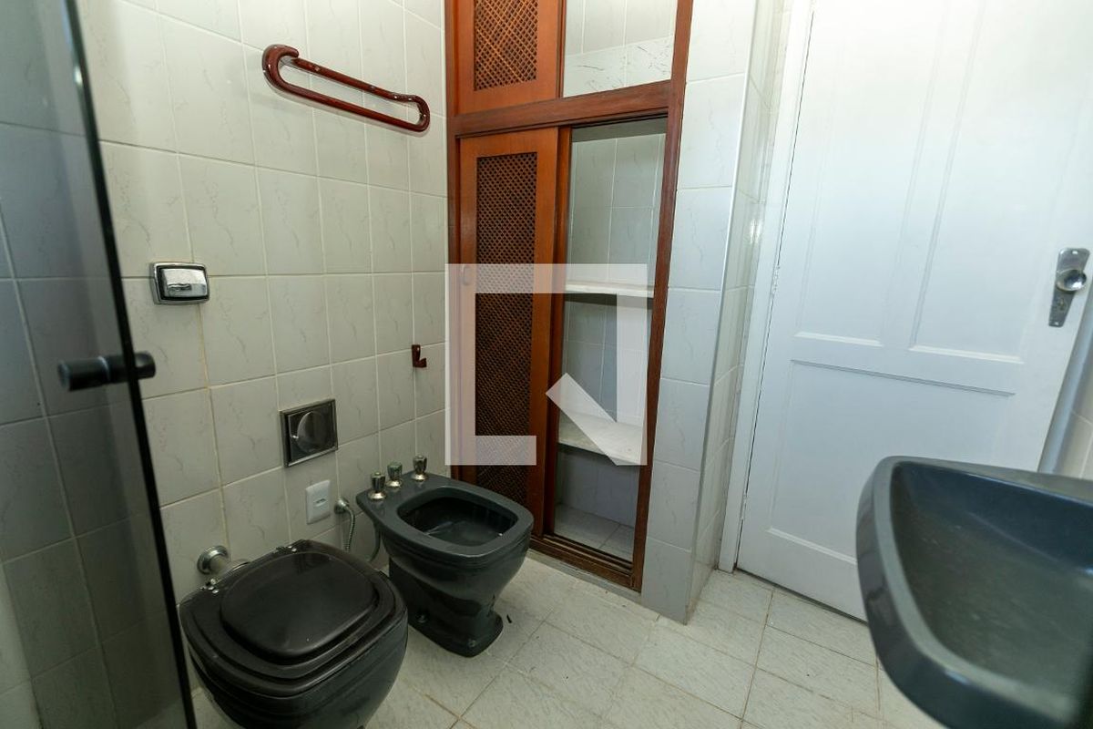 Casa à Venda - Guanabara, 3 Quartos,  198 m2 em , Campinas - sp | SoloBR