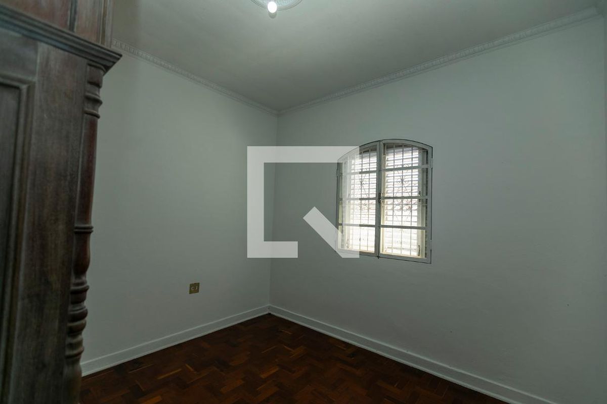 Casa à Venda - Guanabara, 3 Quartos,  198 m2 em , Campinas - sp | SoloBR
