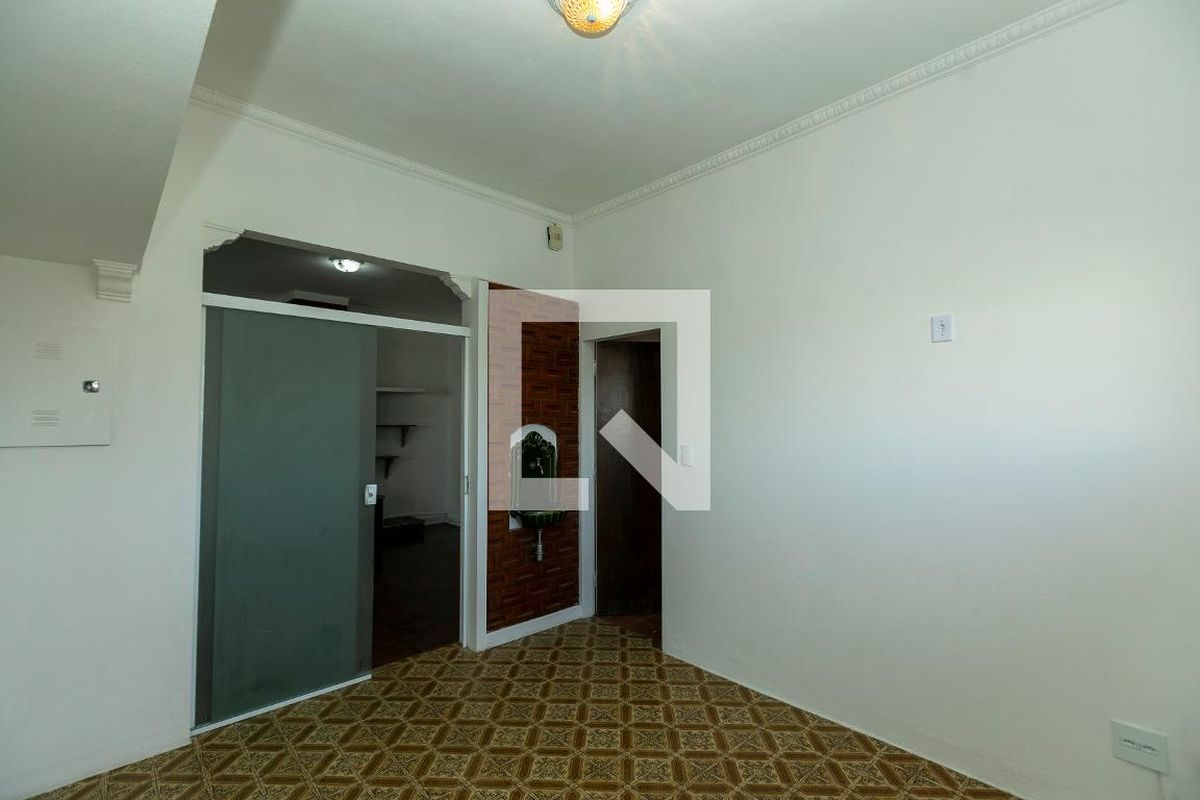 Casa à Venda - Guanabara, 3 Quartos,  198 m2 em , Campinas - sp | SoloBR