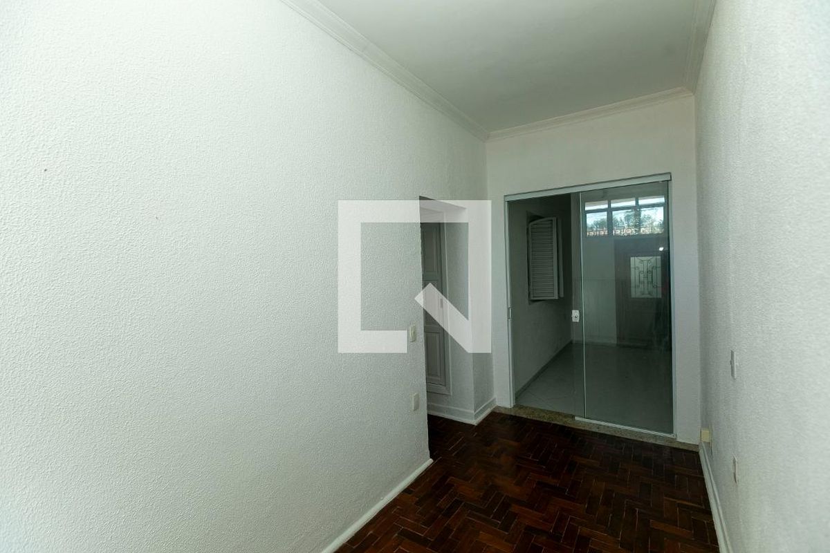 Casa à Venda - Guanabara, 3 Quartos,  198 m2 em , Campinas - sp | SoloBR