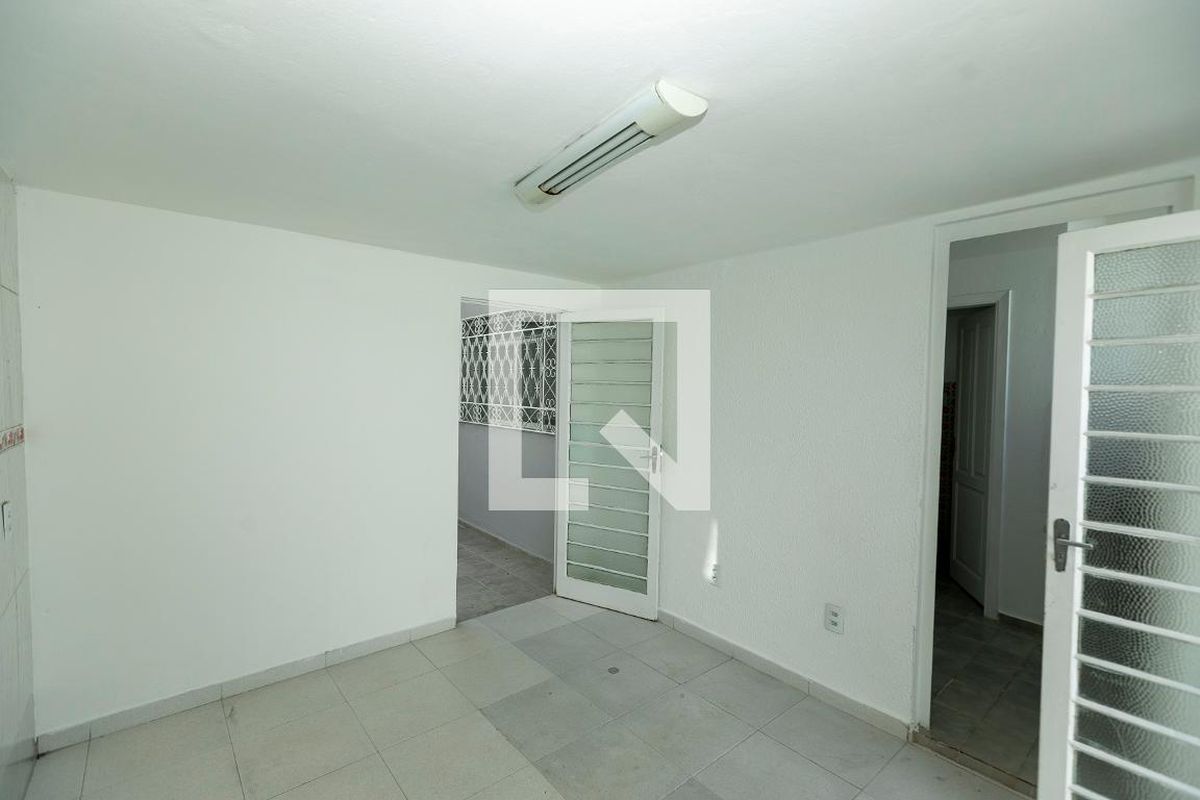 Casa à Venda - Guanabara, 3 Quartos,  198 m2 em , Campinas - sp | SoloBR