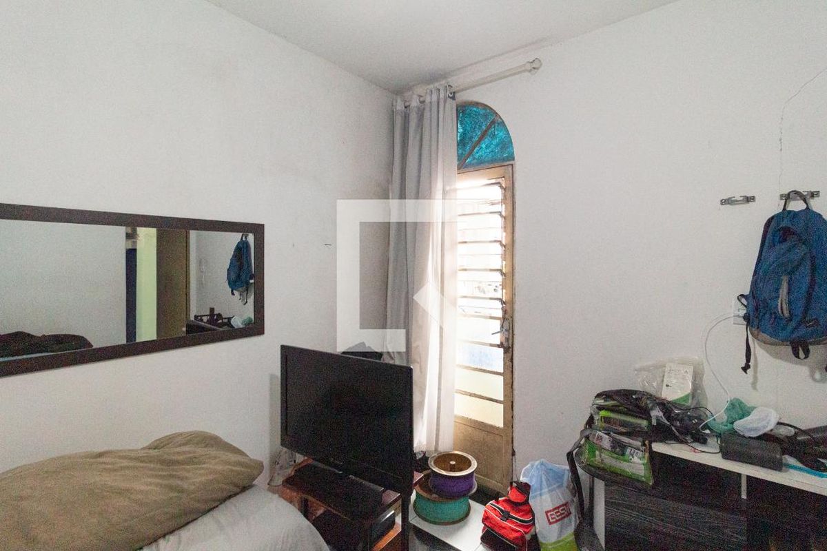 Casa, 2 quartos, 329 m² - Foto 14