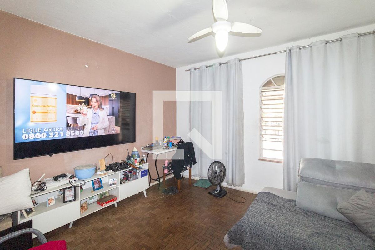 Casa, 2 quartos, 329 m² - Foto 4