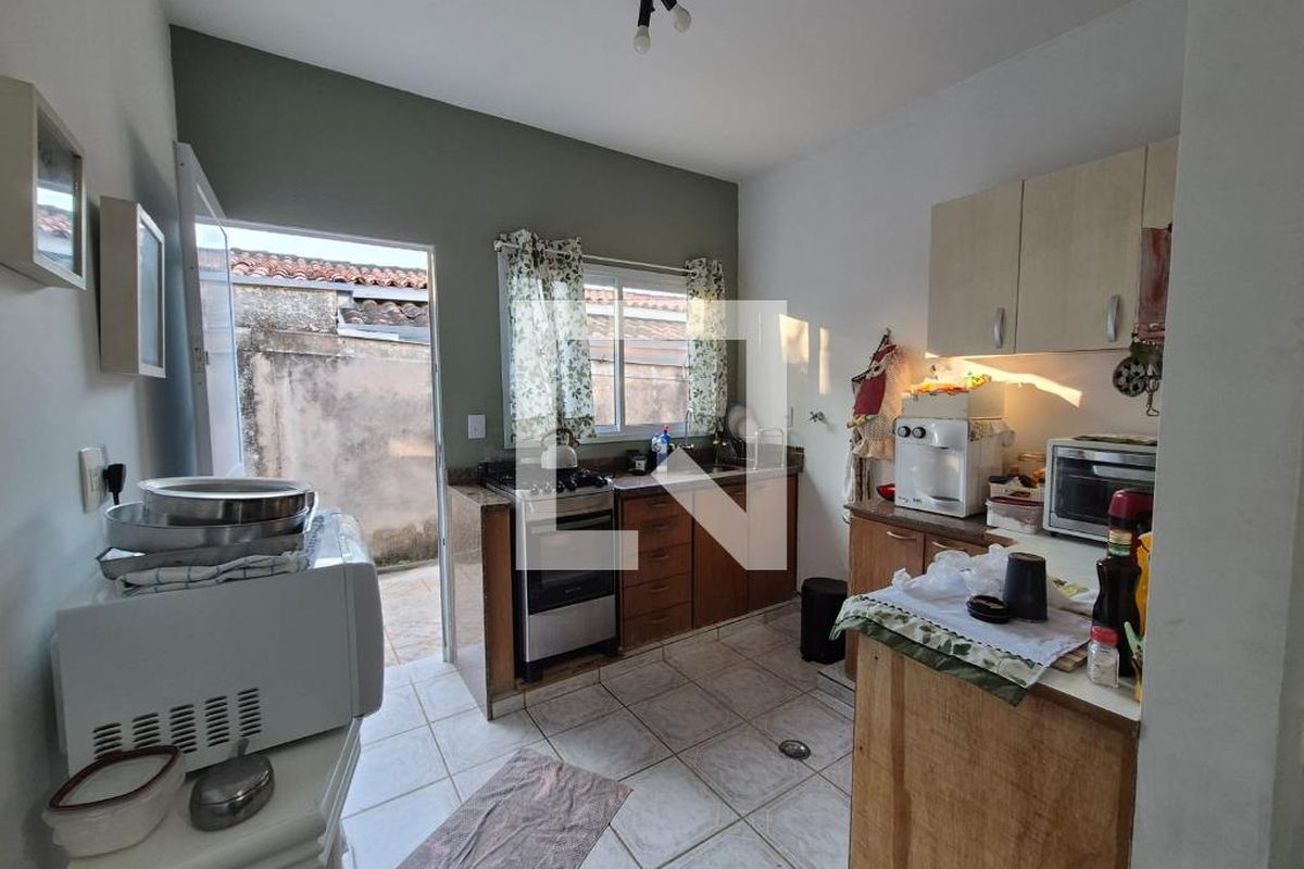 Casa à Venda - Jardim Santana, 3 Quartos,  360 m2 em , Campinas - sp | SoloBR
