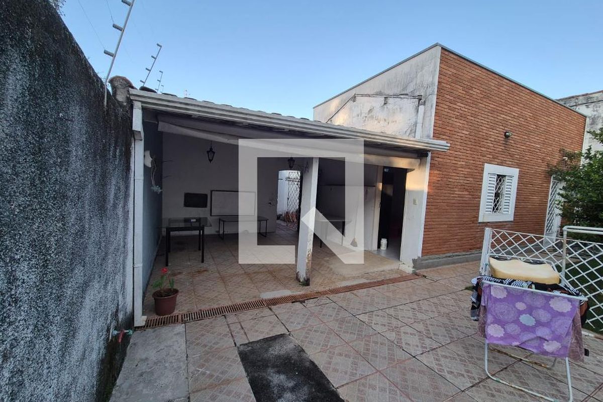 Casa à Venda - Jardim Santana, 3 Quartos,  360 m2 em , Campinas - sp | SoloBR