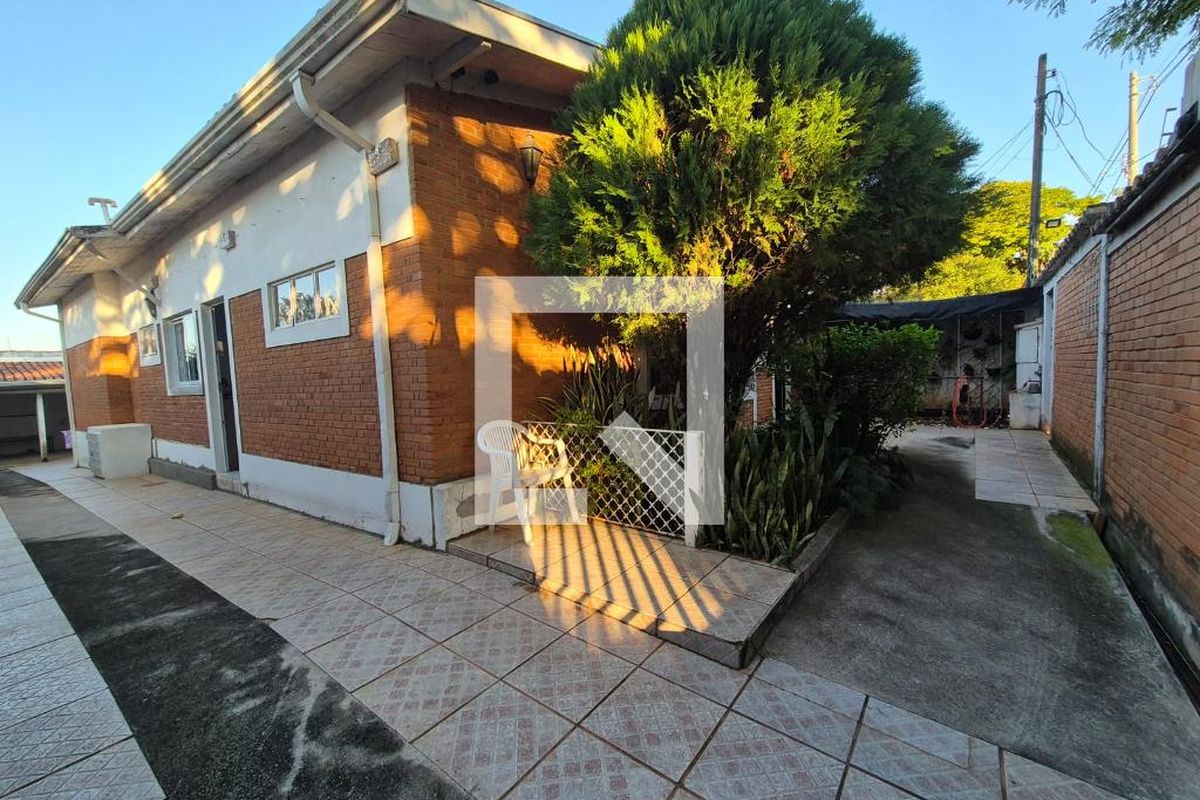 Casa à Venda - Jardim Santana, 3 Quartos,  360 m2 em , Campinas - sp | SoloBR
