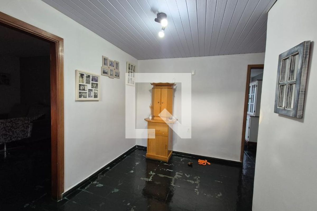 Casa à Venda - Jardim Santana, 3 Quartos,  360 m2 em , Campinas - sp | SoloBR