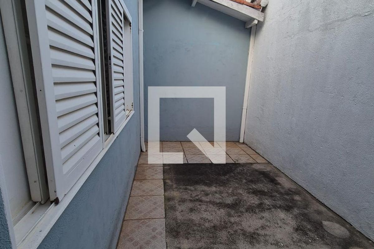 Casa à Venda - Jardim Santana, 3 Quartos,  360 m2 em , Campinas - sp | SoloBR