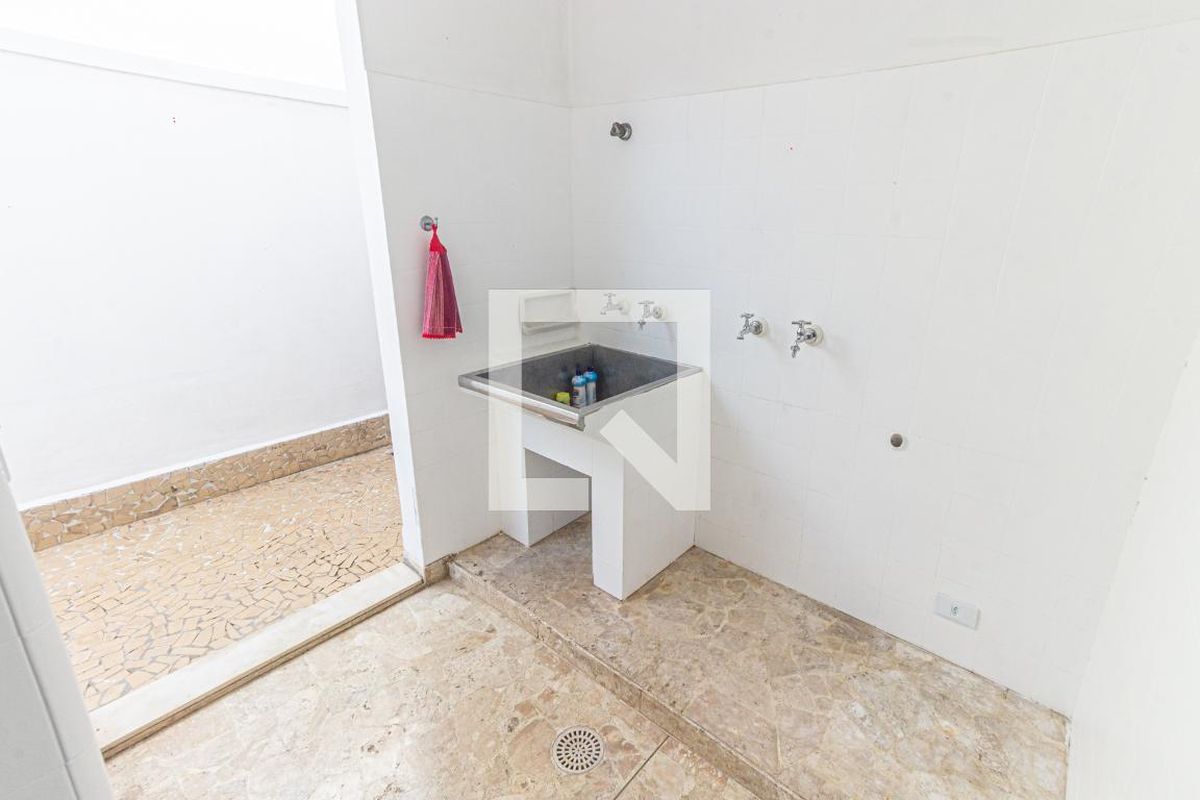 Casa, 3 quartos, 230 m² - Foto 33