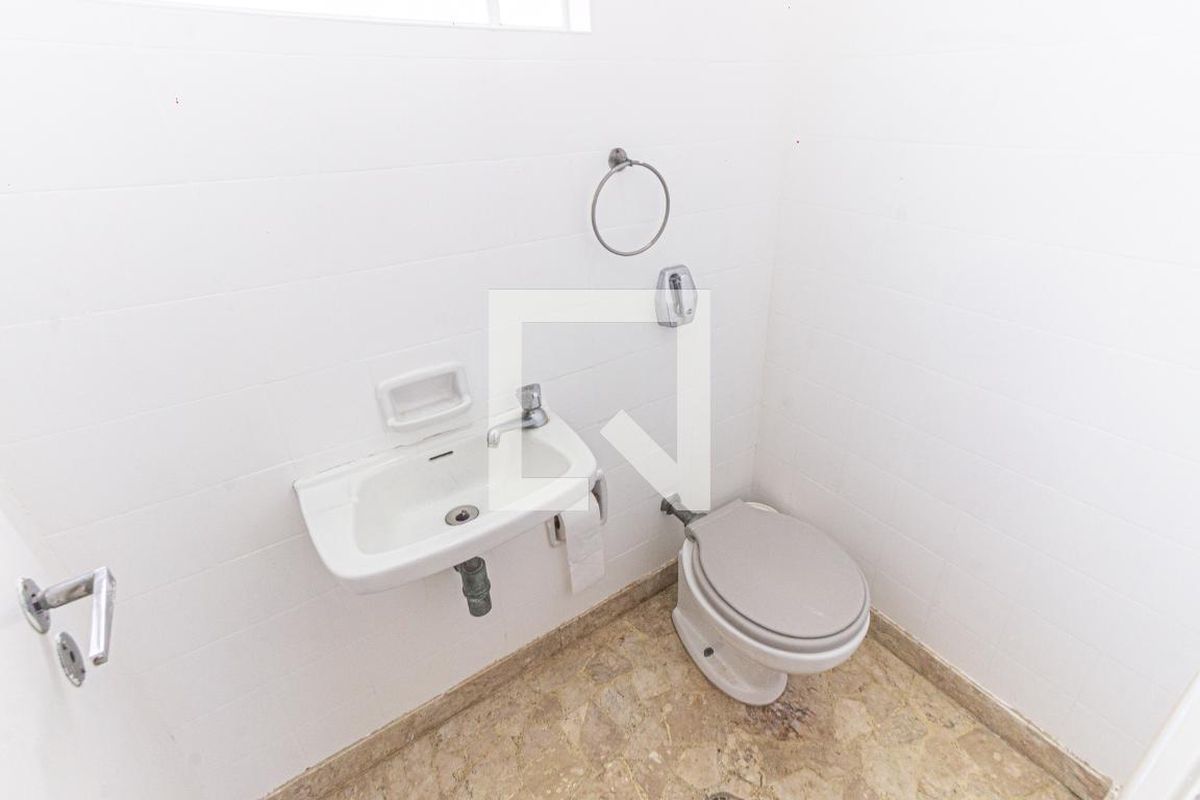 Casa, 3 quartos, 230 m² - Foto 41