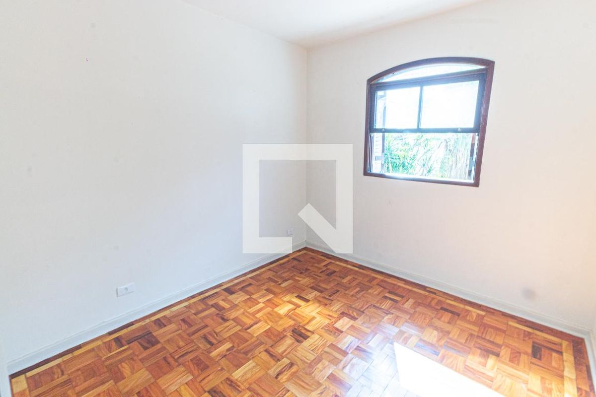 Casa, 3 quartos, 230 m² - Foto 9