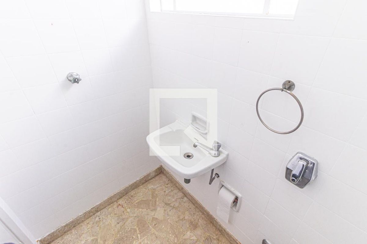 Casa, 3 quartos, 230 m² - Foto 44