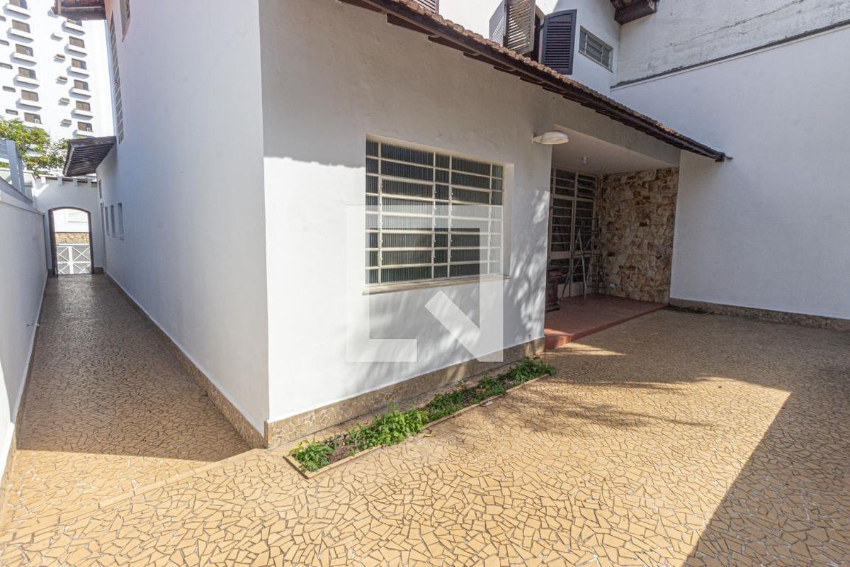 Casa, 3 quartos, 230 m² - Foto 49