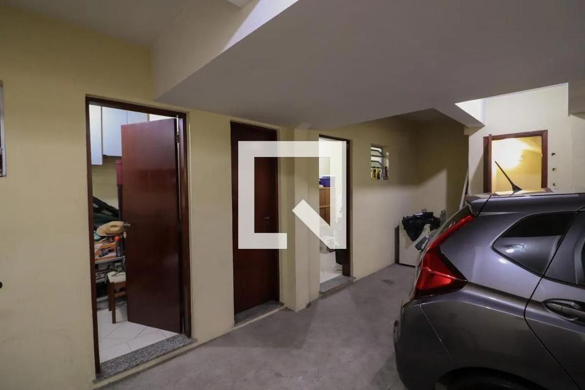 Casa, 3 quartos, 210 m² - Foto 48