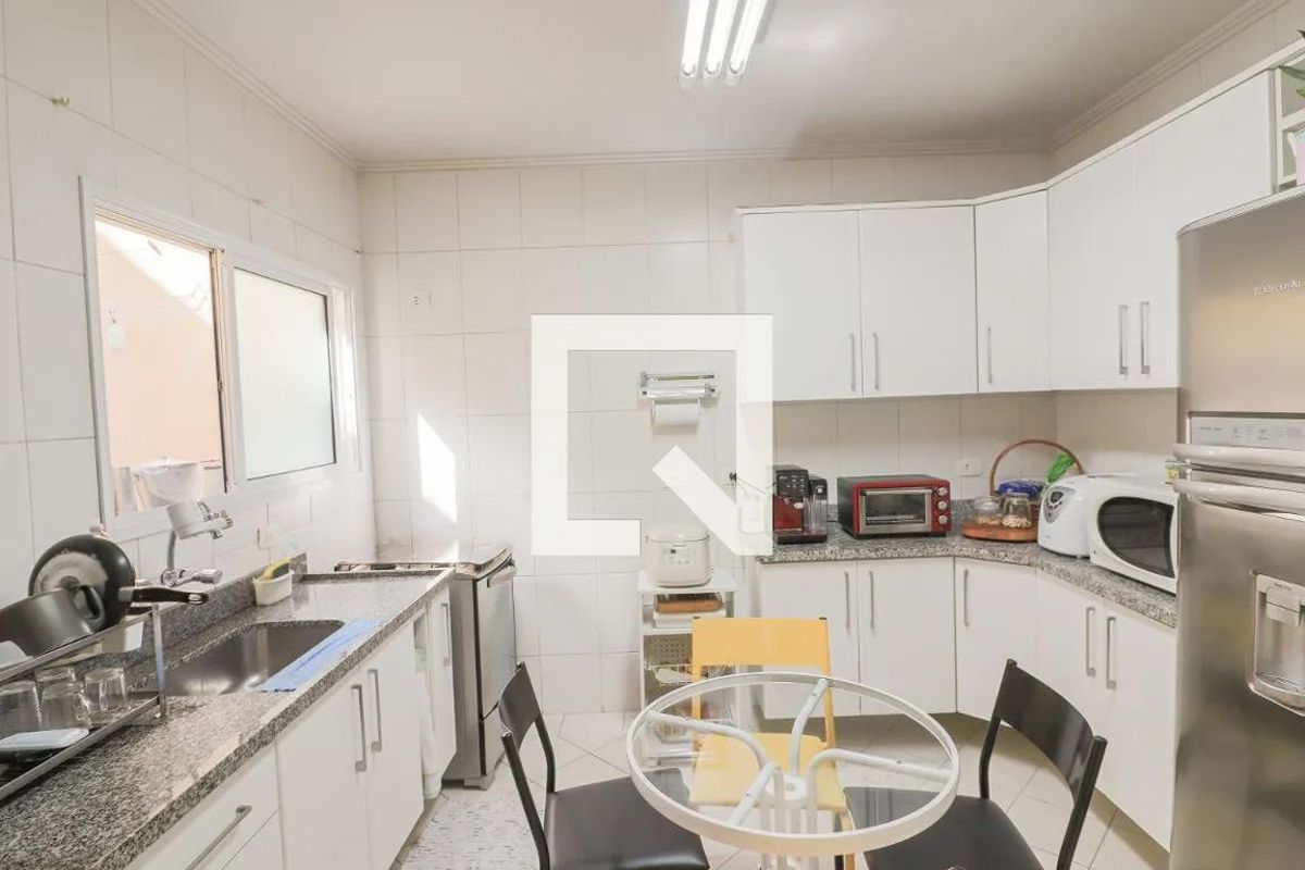 Casa, 3 quartos, 210 m² - Foto 9