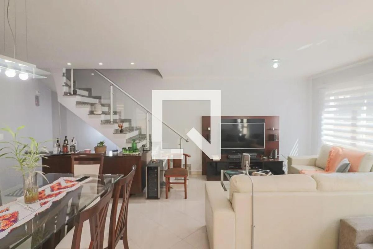 Casa, 3 quartos, 210 m² - Foto 4