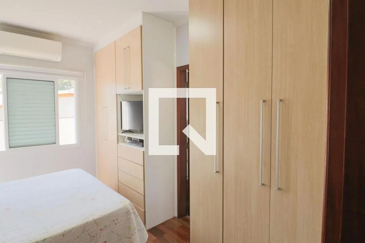 Casa, 3 quartos, 210 m² - Foto 25