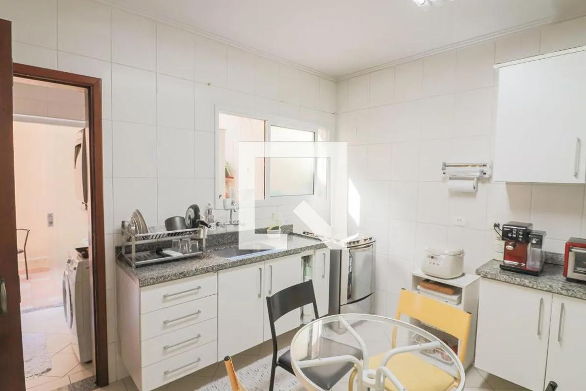 Casa, 3 quartos, 210 m² - Foto 10