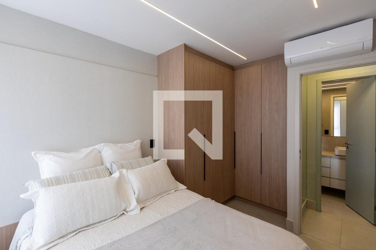 Apartamento à Venda - Bosque, 1 Quarto,  46 m2 em , Campinas - sp | SoloBR