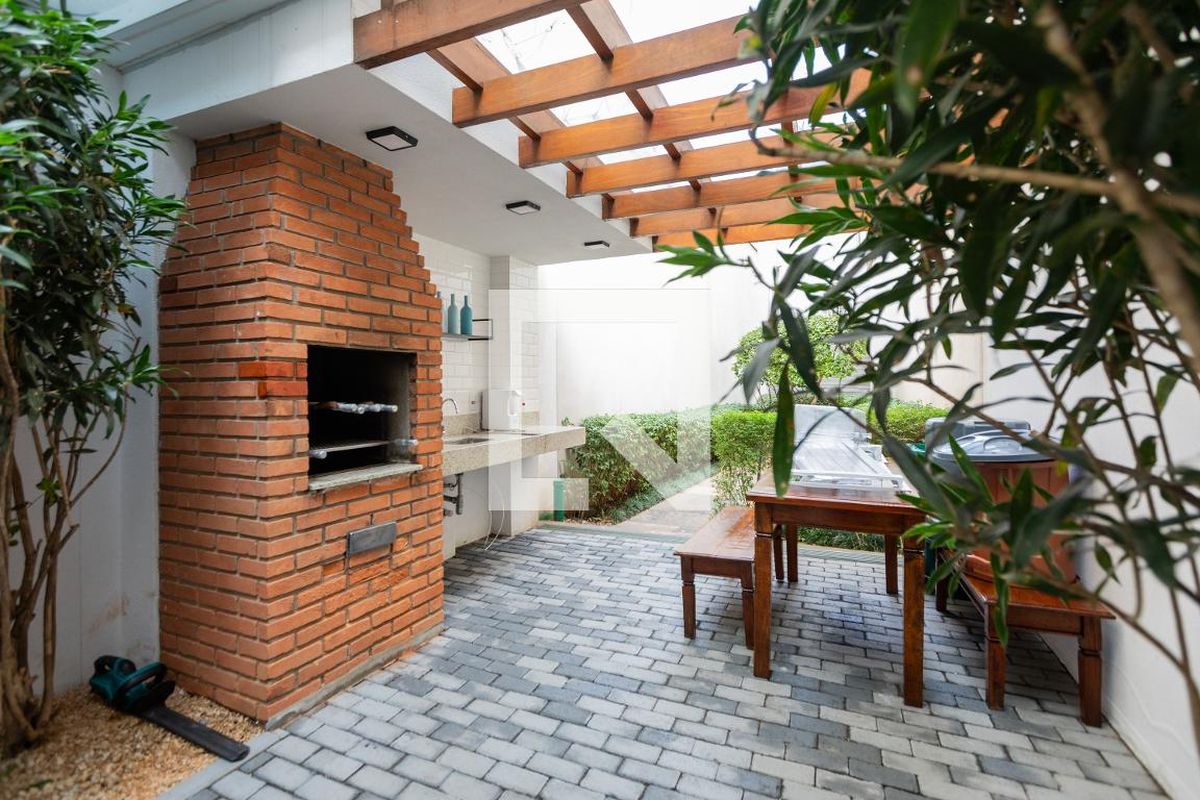 Apartamento à Venda - Bosque, 1 Quarto,  46 m2 em , Campinas - sp | SoloBR