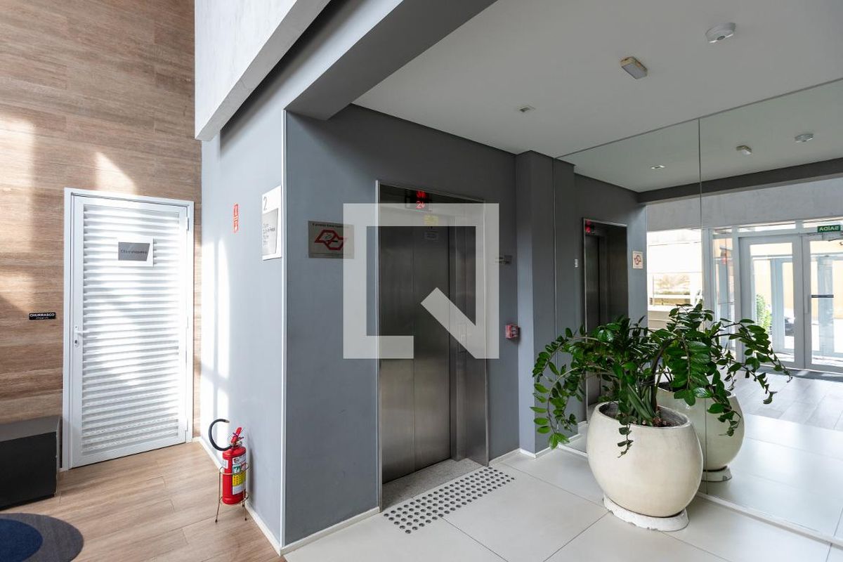 Apartamento à Venda - Bosque, 1 Quarto,  46 m2 em , Campinas - sp | SoloBR