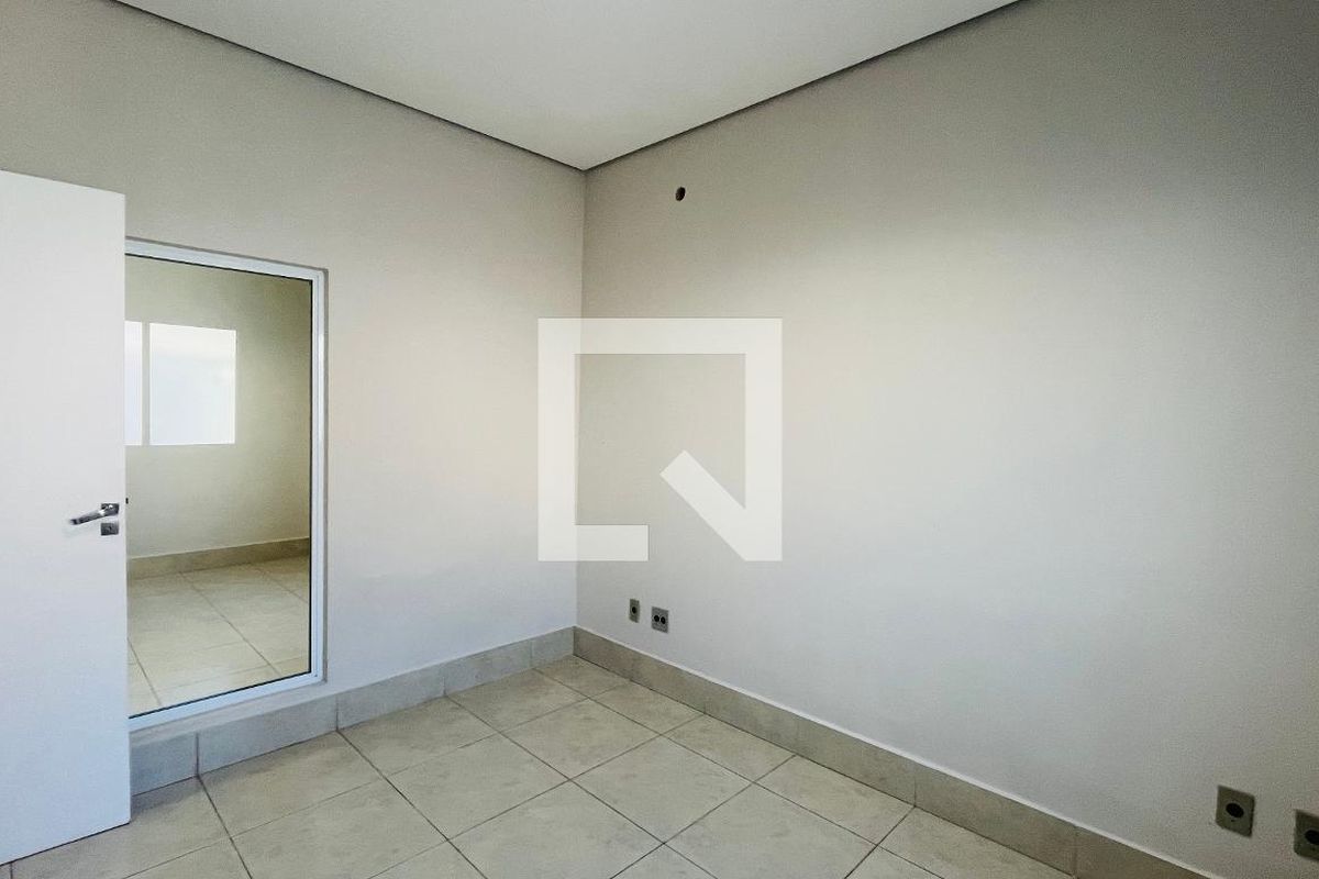 Casa à Venda - Bosque, 2 Quartos,  139 m2 em , Campinas - sp | SoloBR