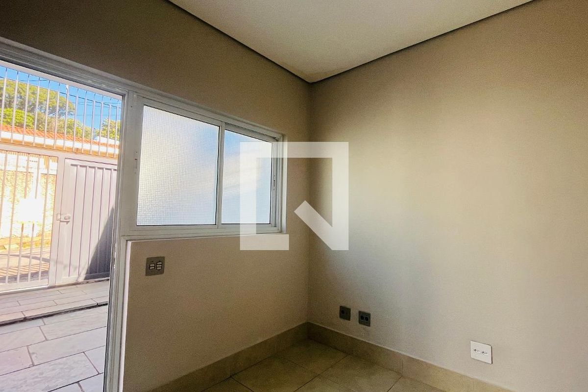 Casa à Venda - Bosque, 2 Quartos,  139 m2 em , Campinas - sp | SoloBR