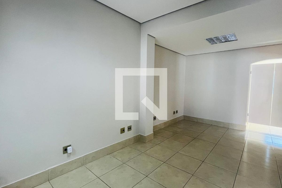 Casa à Venda - Bosque, 2 Quartos,  139 m2 em , Campinas - sp | SoloBR