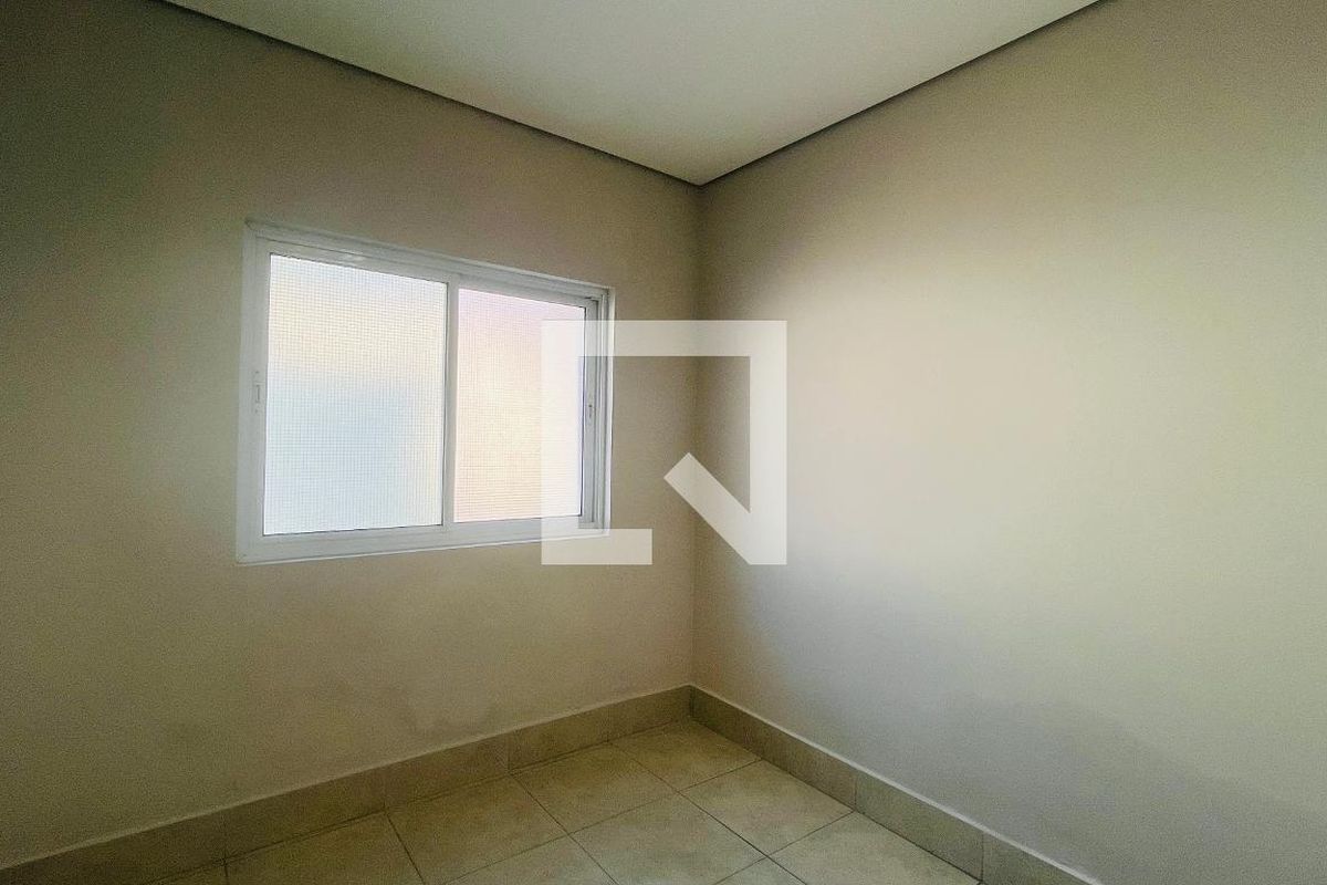 Casa à Venda - Bosque, 2 Quartos,  139 m2 em , Campinas - sp | SoloBR