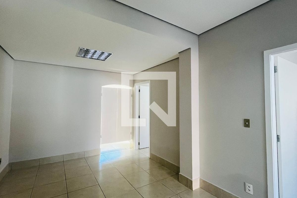 Casa à Venda - Bosque, 2 Quartos,  139 m2 em , Campinas - sp | SoloBR