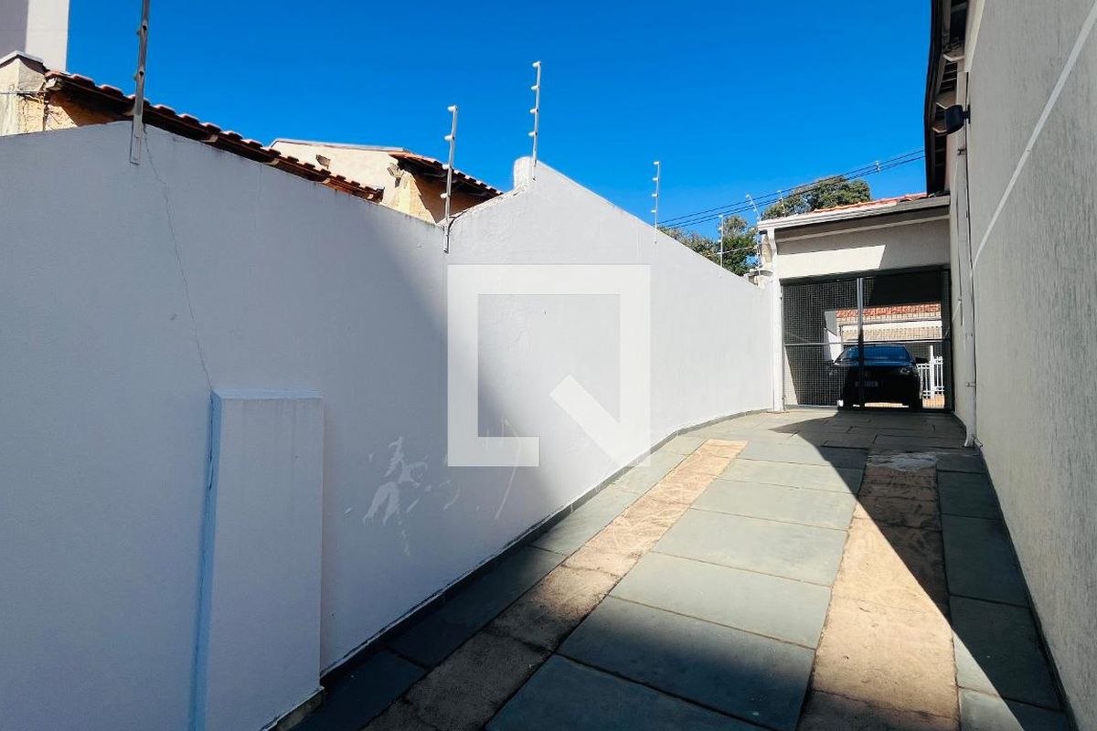 Casa à Venda - Bosque, 2 Quartos,  139 m2 em , Campinas - sp | SoloBR