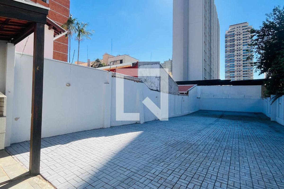 Casa à Venda - Bosque, 2 Quartos,  139 m2 em , Campinas - sp | SoloBR