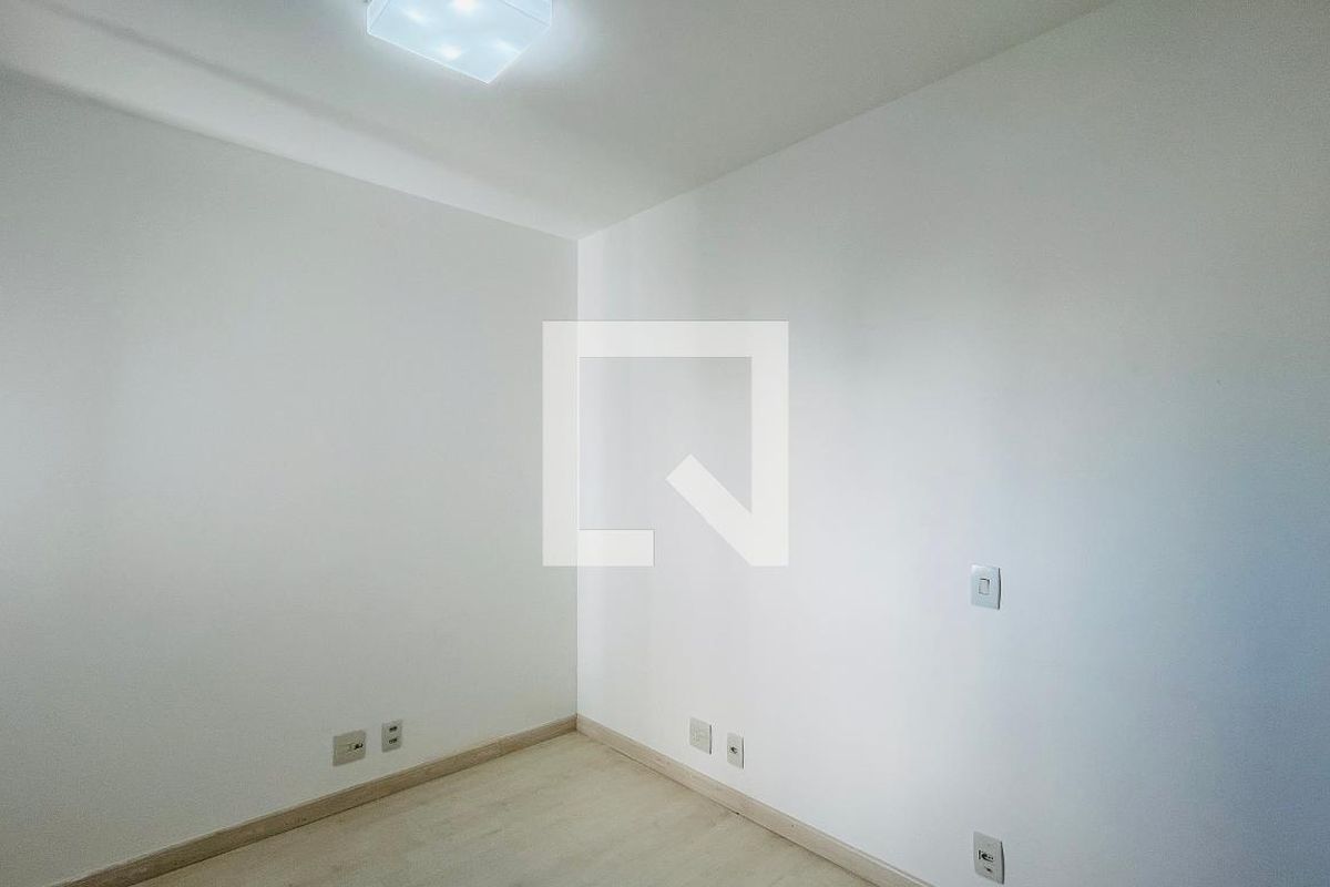 Apartamento à Venda - Lot. Alphaville Campinas, 4 Quartos,  137 m2 em , Campinas - sp | SoloBR