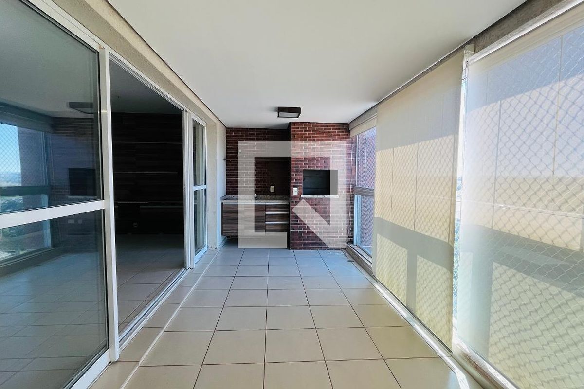 Apartamento à Venda - Lot. Alphaville Campinas, 4 Quartos,  137 m2 em , Campinas - sp | SoloBR