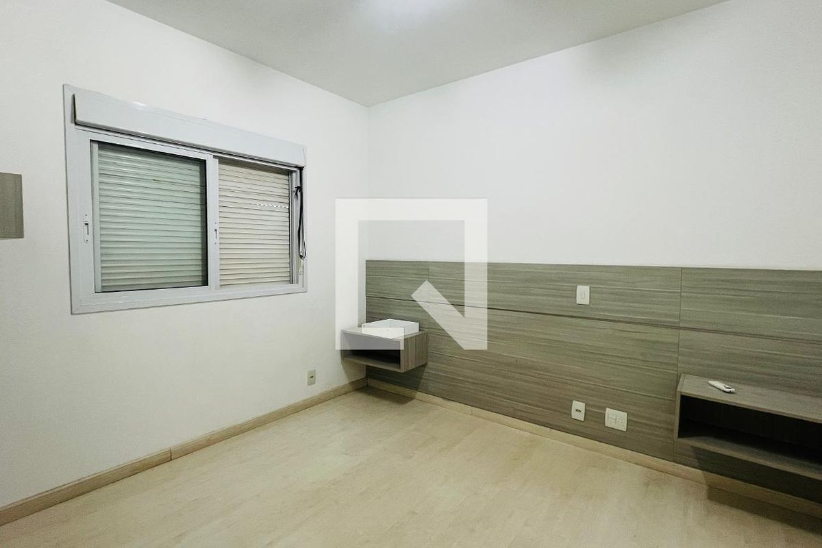 Apartamento à Venda - Lot. Alphaville Campinas, 4 Quartos,  137 m2 em , Campinas - sp | SoloBR