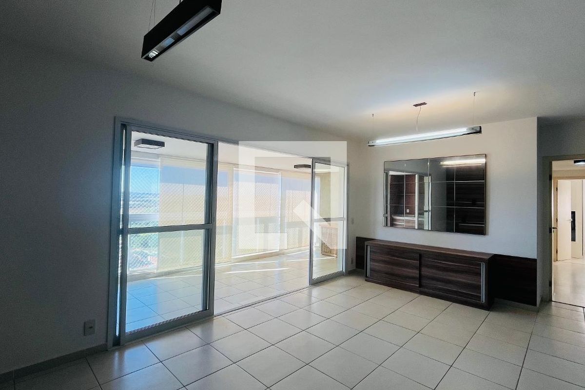 Apartamento à Venda - Lot. Alphaville Campinas, 4 Quartos,  137 m2 em , Campinas - sp | SoloBR