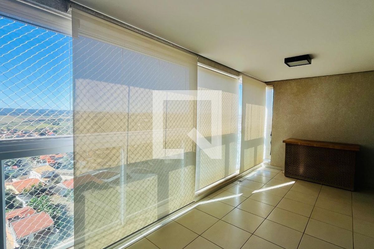 Apartamento à Venda - Lot. Alphaville Campinas, 4 Quartos,  137 m2 em , Campinas - sp | SoloBR