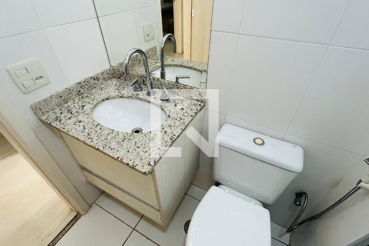 Apartamento à Venda - Lot. Alphaville Campinas, 4 Quartos,  137 m2 em , Campinas - sp | SoloBR