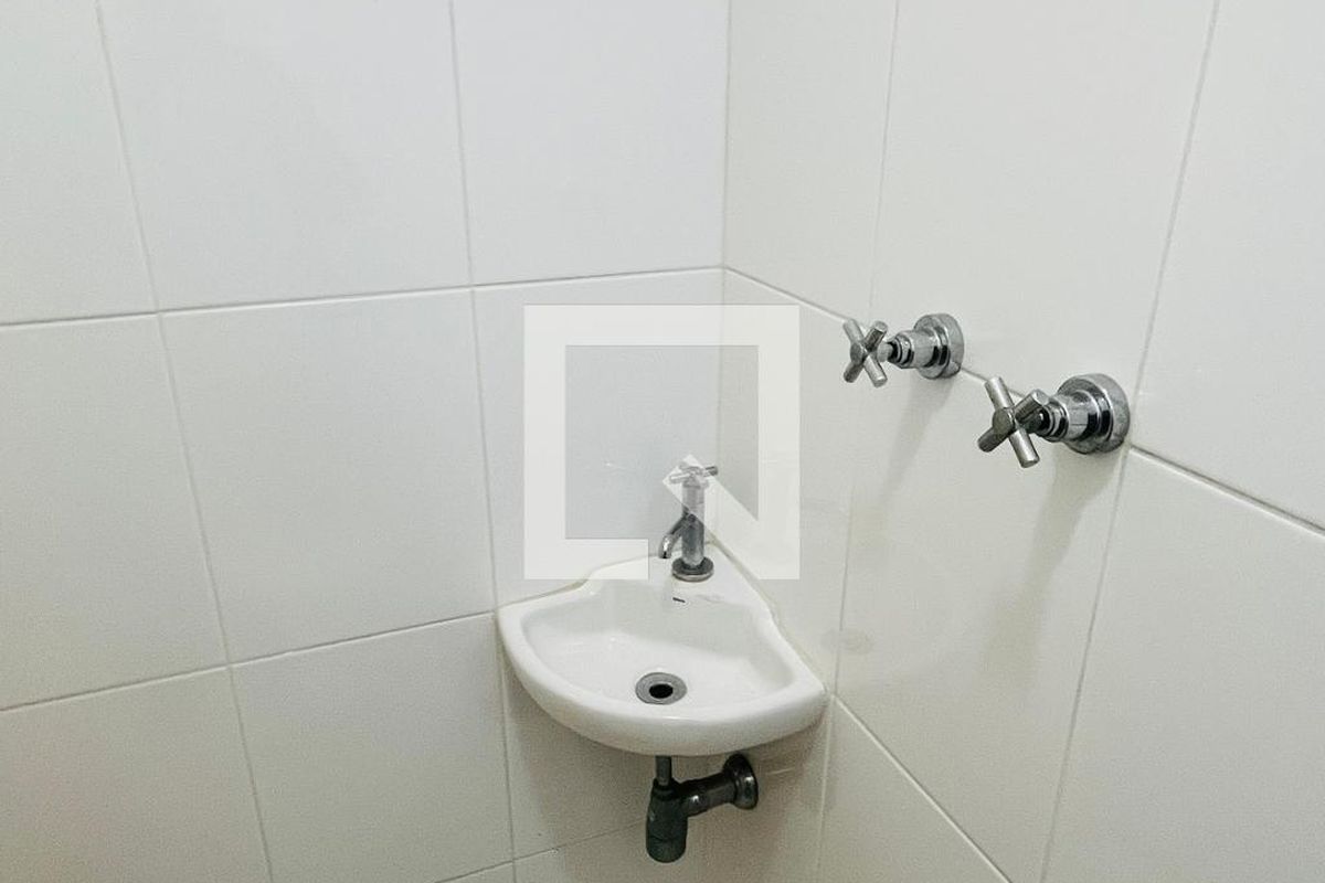 Apartamento à Venda - Lot. Alphaville Campinas, 4 Quartos,  137 m2 em , Campinas - sp | SoloBR