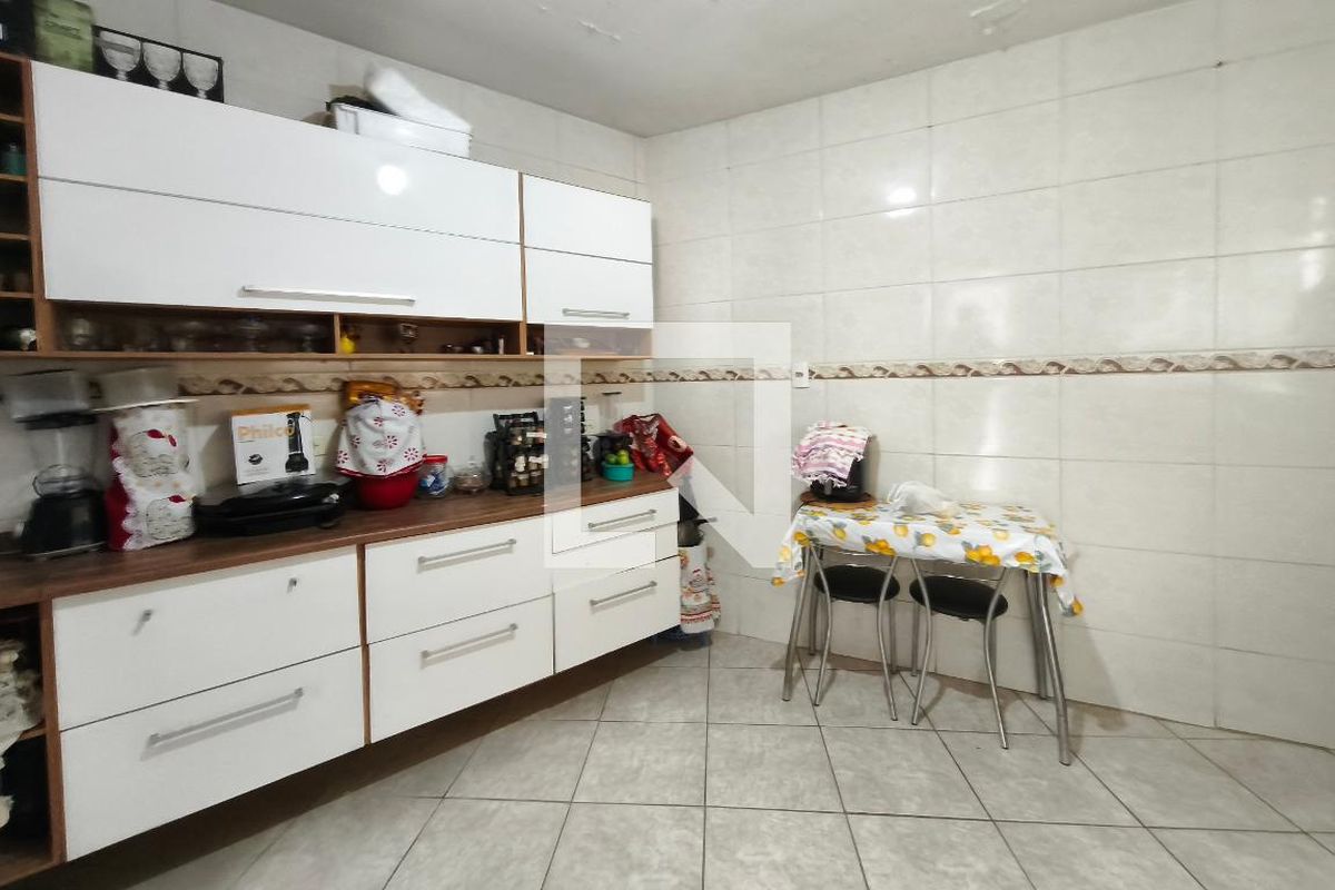 Casa à Venda - Jardim do Lago, 2 Quartos,  195 m2 em , Campinas - sp | SoloBR