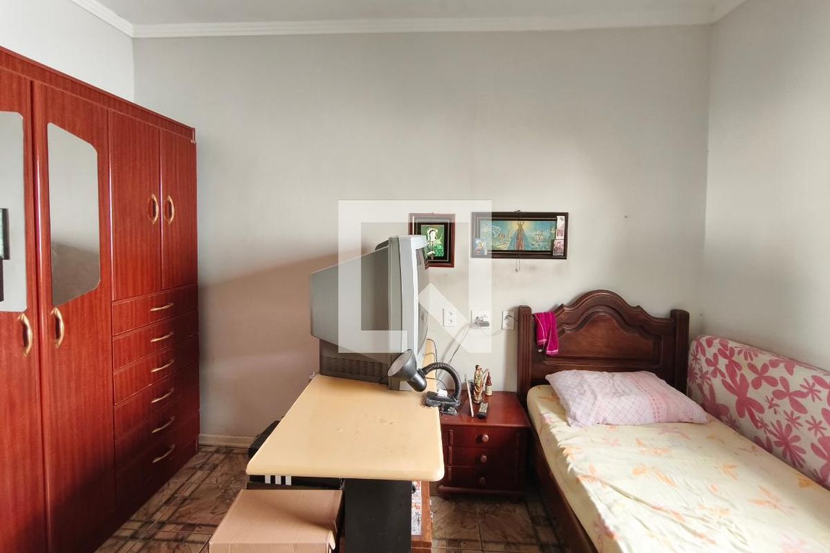 Casa à Venda - Jardim do Lago, 2 Quartos,  195 m2 em , Campinas - sp | SoloBR